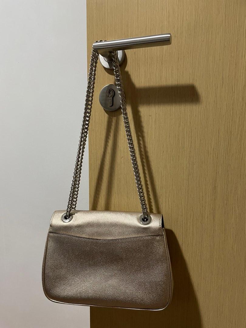 Cassidy coach bag top