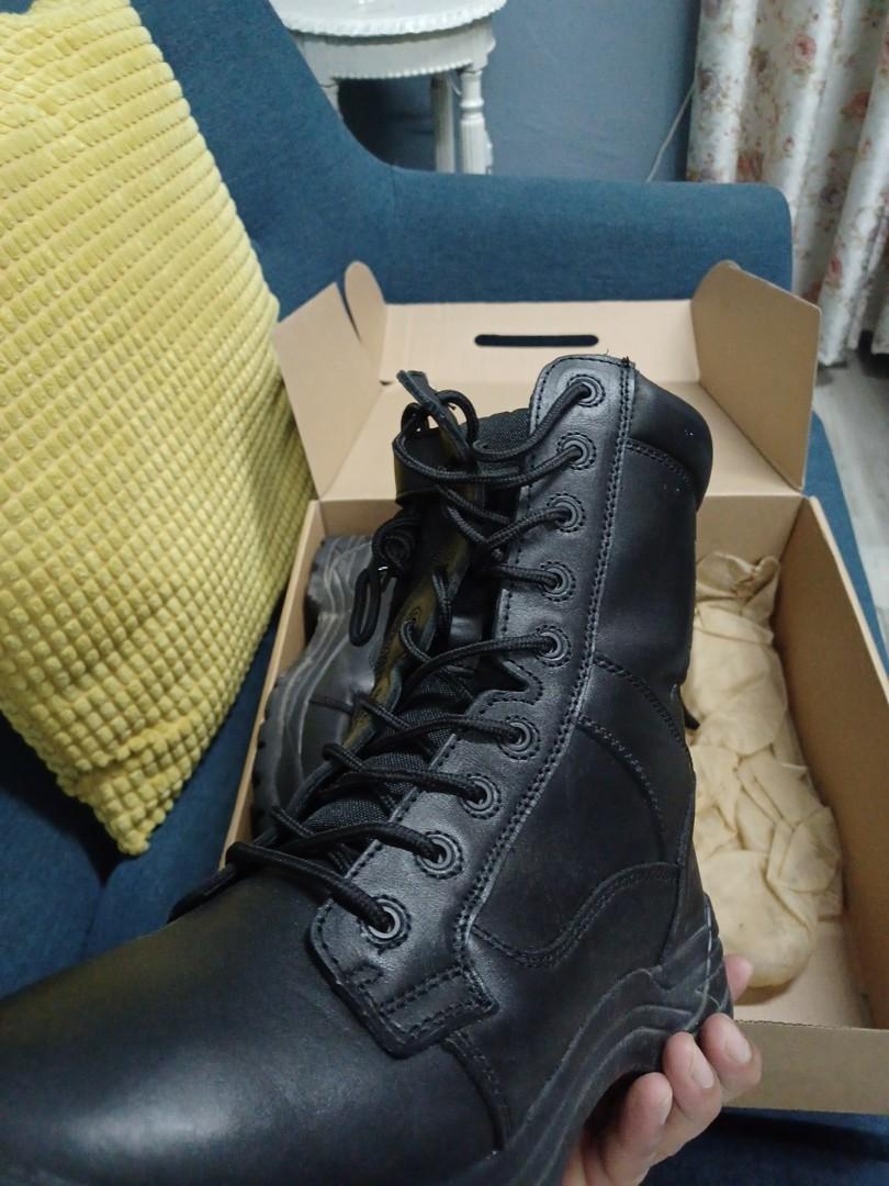 Johnson hot sale shoes boots