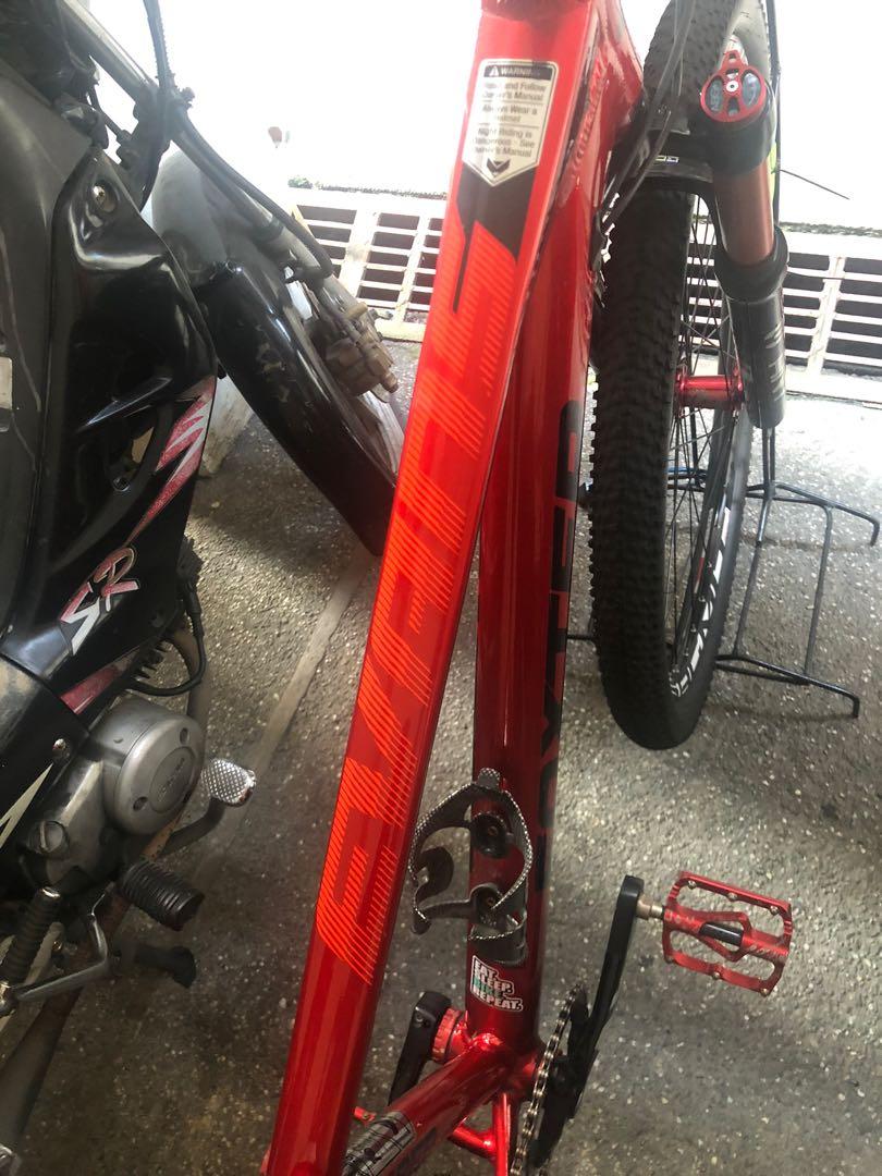 foxter evans 29ers (Category: Bicycles) located in Quezon City. Submitted by dessertfirst (Listing ID 1184163549, Image 2). Description: open for nego.