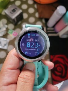 Garmin vivoactive top 3 white review