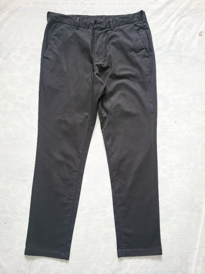 GU Slim Tapered Chino Pants, Men's Fashion, Bottoms, Trousers on Carousell
