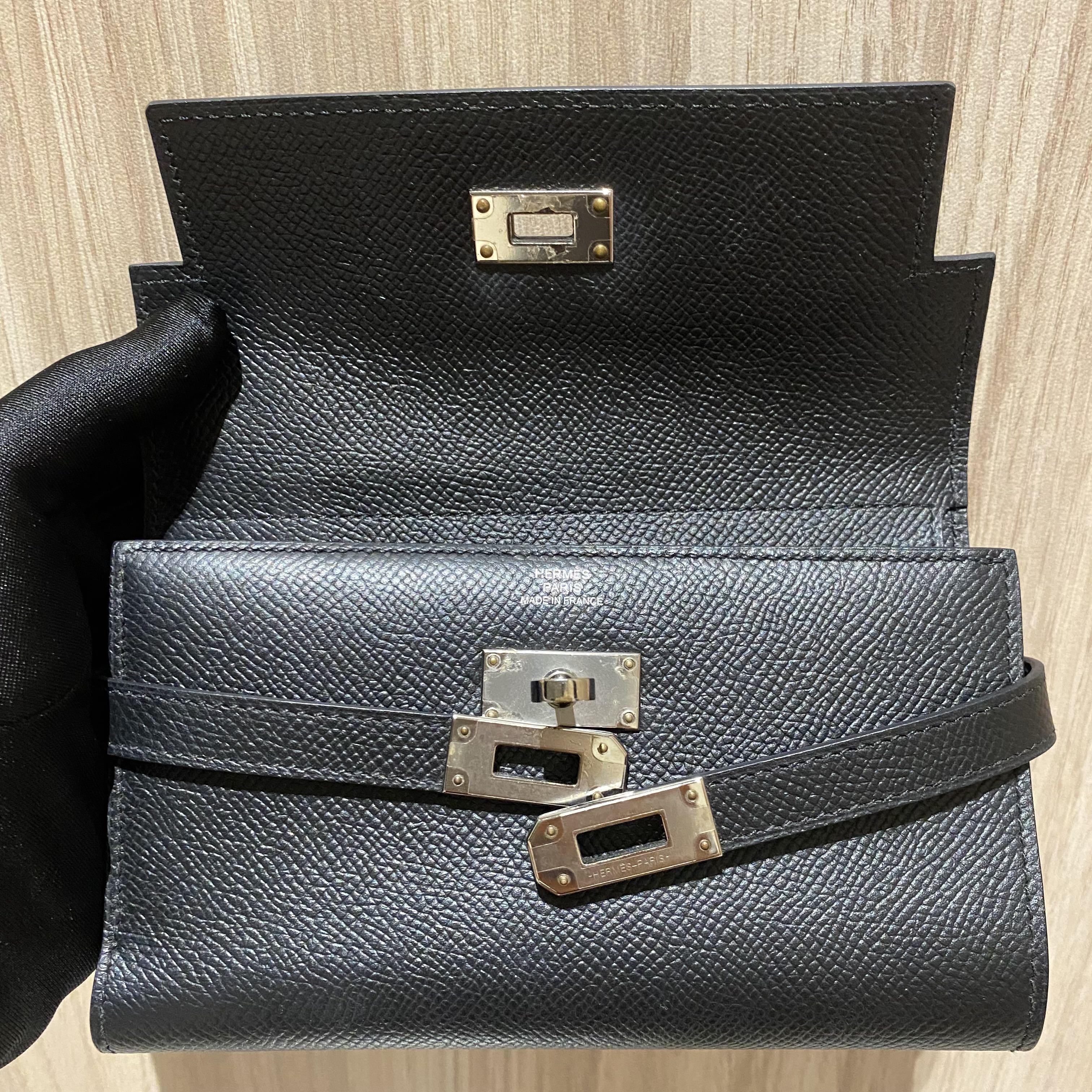 Hermes kelly medium wallet new arrivals