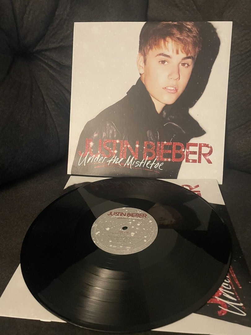 預訂] Justin Bieber - Under The Mistletoe Standard Black Vinyl