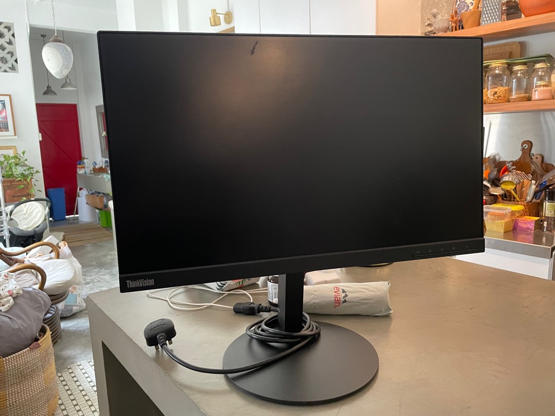 Lenovo ThinkVision T22i10 Monitor Screen ( 22 inch ) , Computers