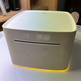 LG LED 時尚藍芽播放機 音響 可以連自己手機 播音樂型號CM2540 二手