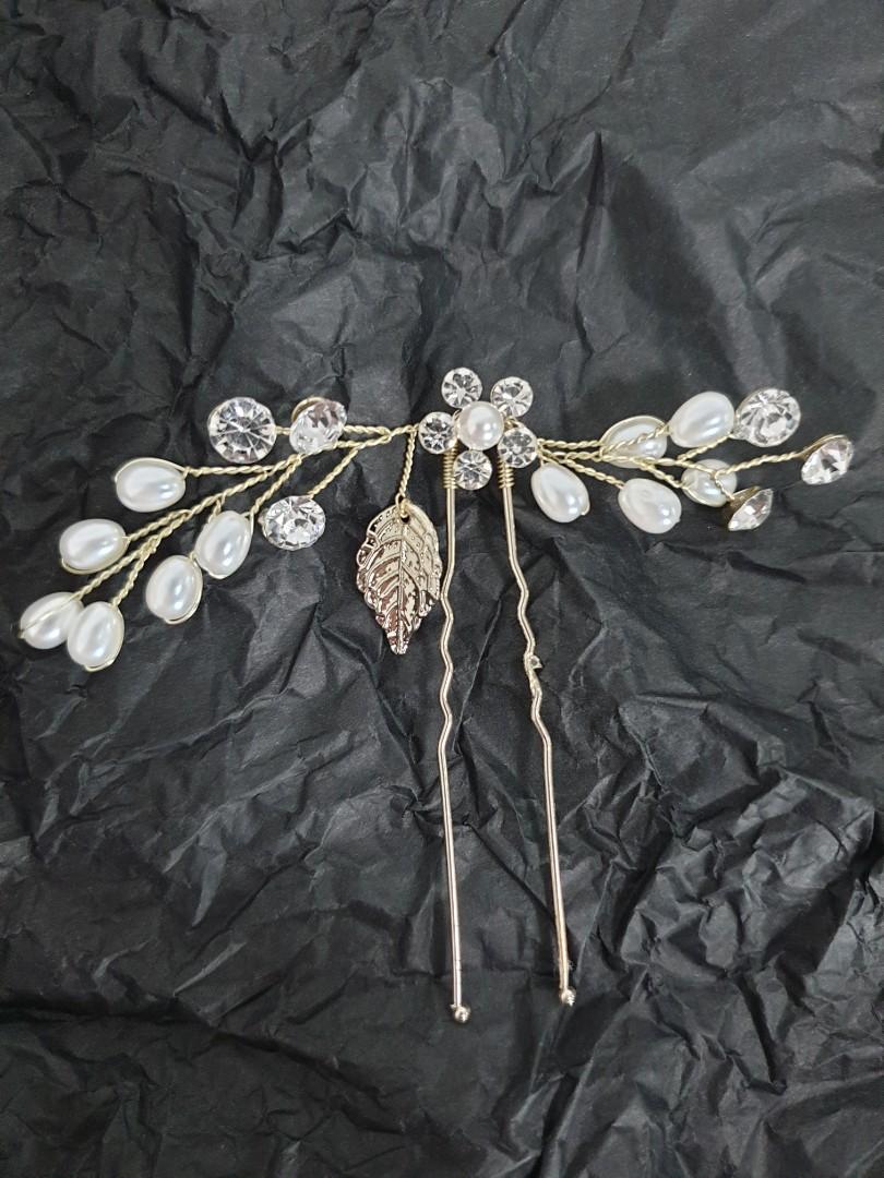 Lovisa Gold Garden Pearl Hair Pins for Wedding/Dinner occasion, Beauty