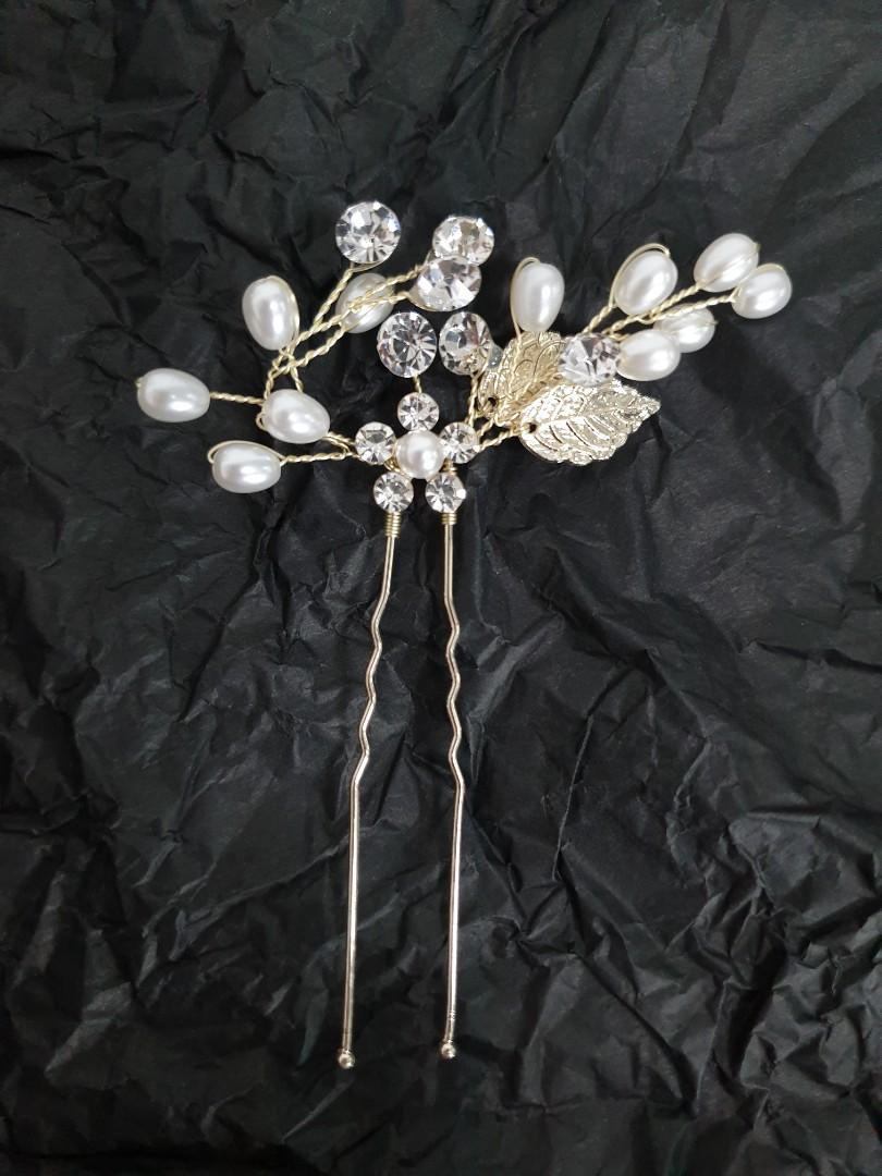 Lovisa Gold Garden Pearl Hair Pins for Wedding/Dinner occasion, Beauty