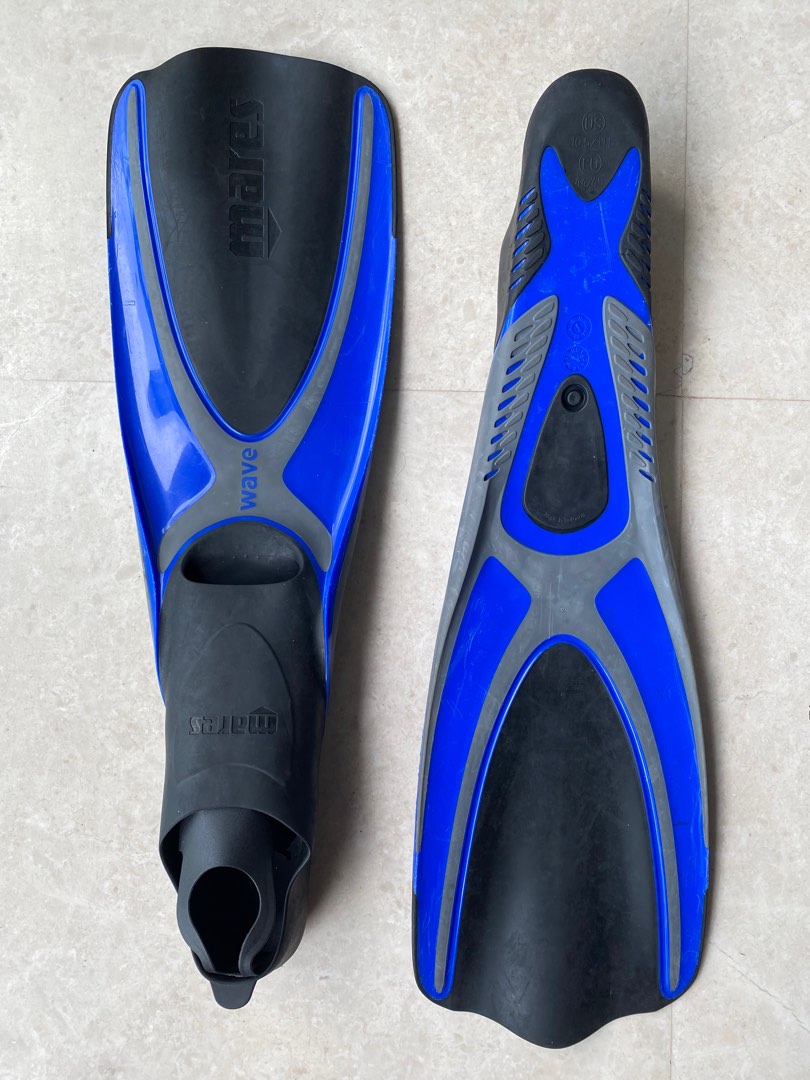 Mares xwave dive fins, Sports Equipment, Other Sports Equipment and