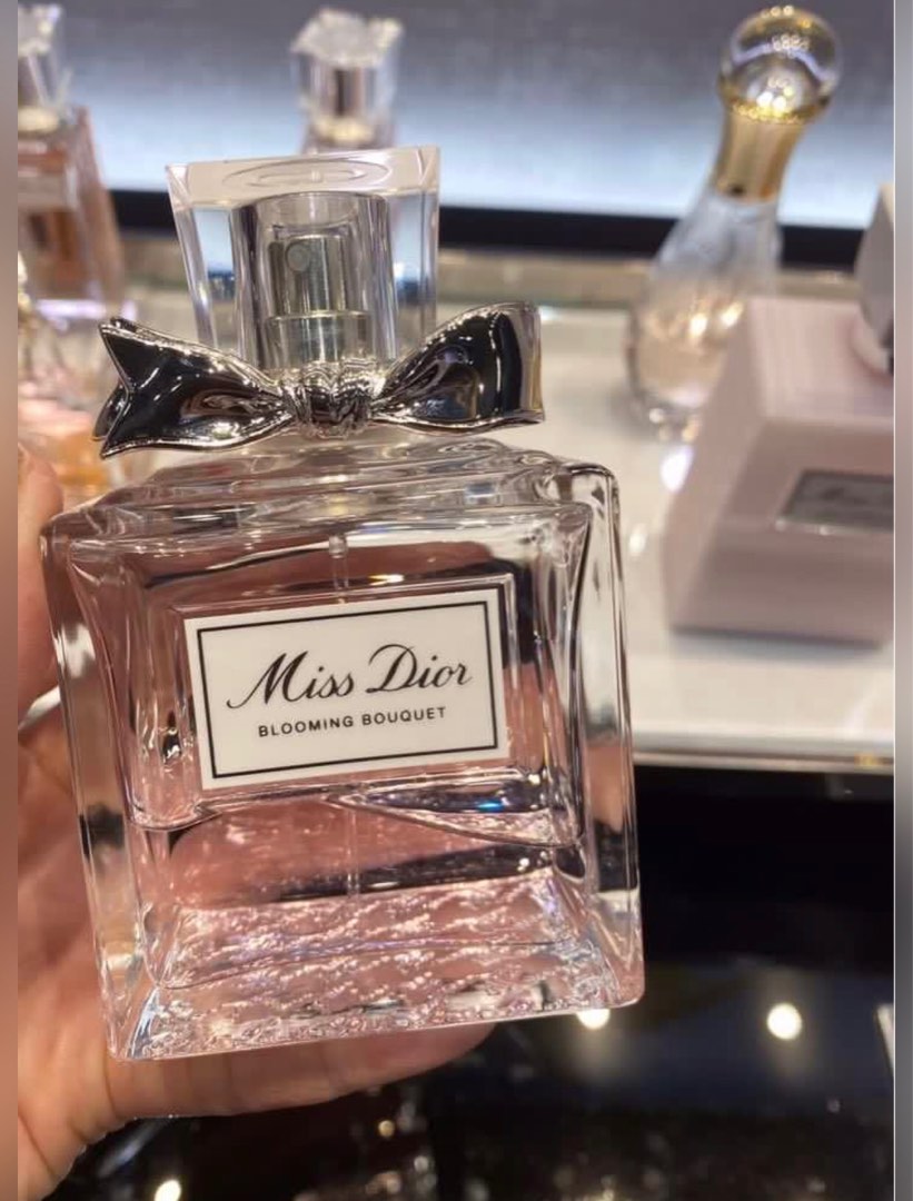 Miss dior sales blooming bouquet harga