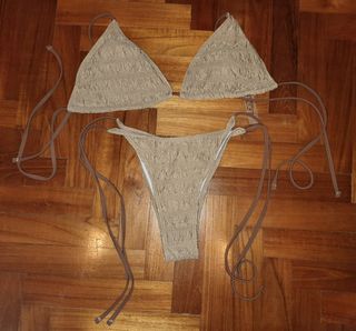 (Category: ) located in . Submitted by shaelynn01 (Listing ID 1184163477, Image 1). Description: .