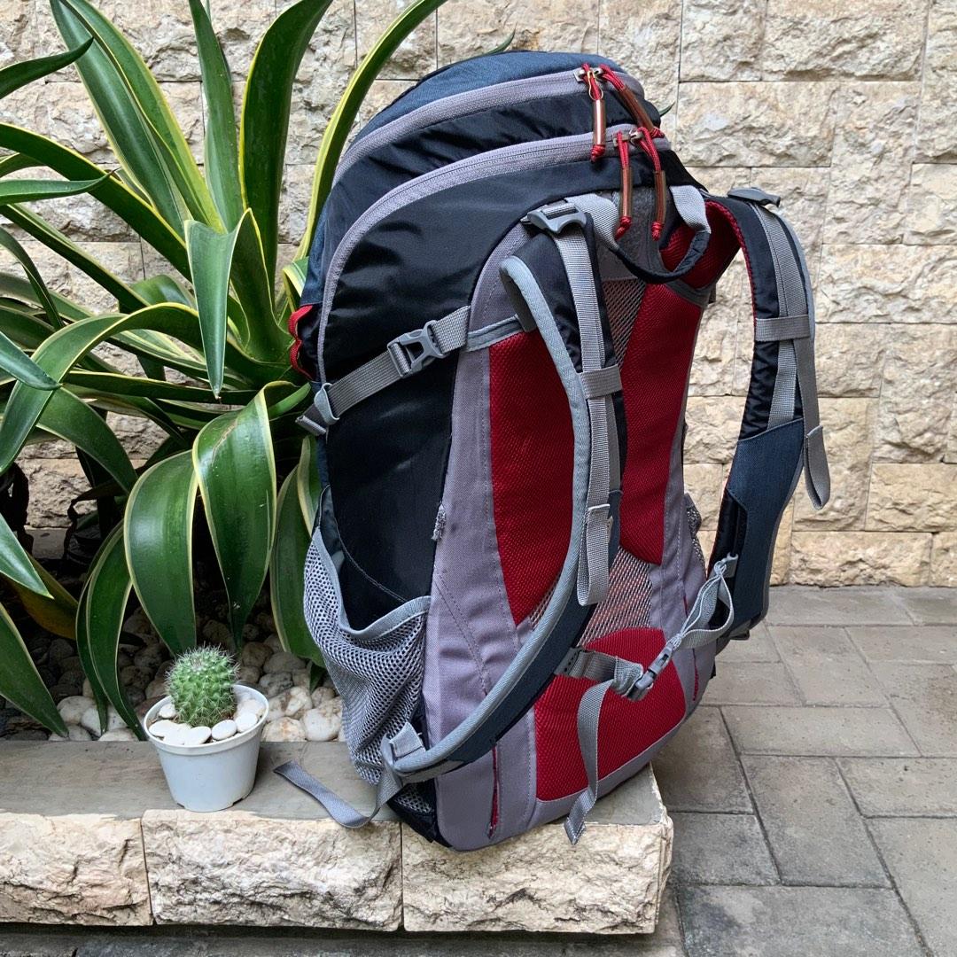 Mountain hardwear daypack hot sale