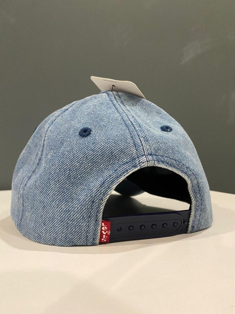 Levi's 811 discontinued store