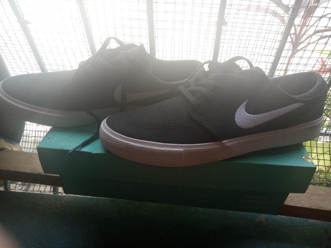 sb zoom janoski cnvs rm