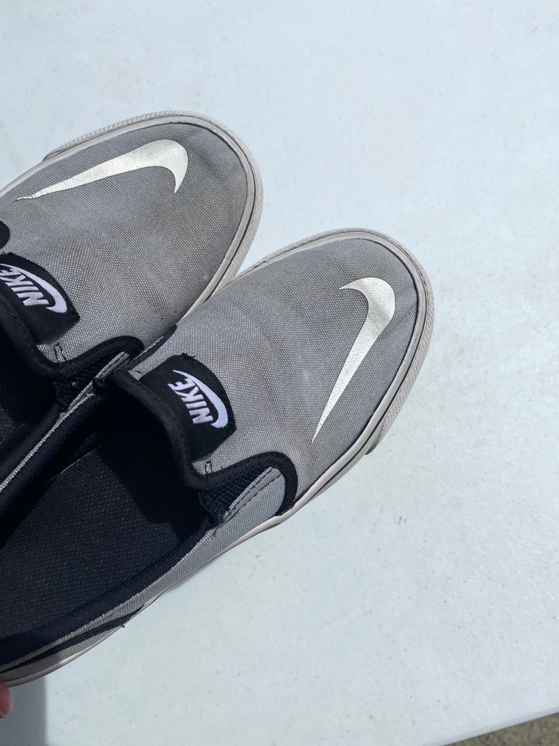 sneakers slip on nike