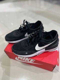 Nike Waffle One