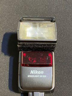 Nikon SB600 speedlight