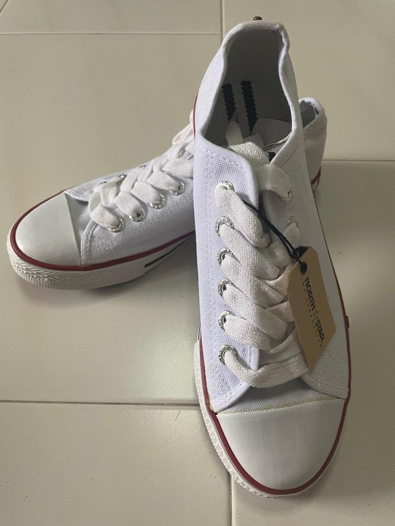 North Star School Shoes size 5