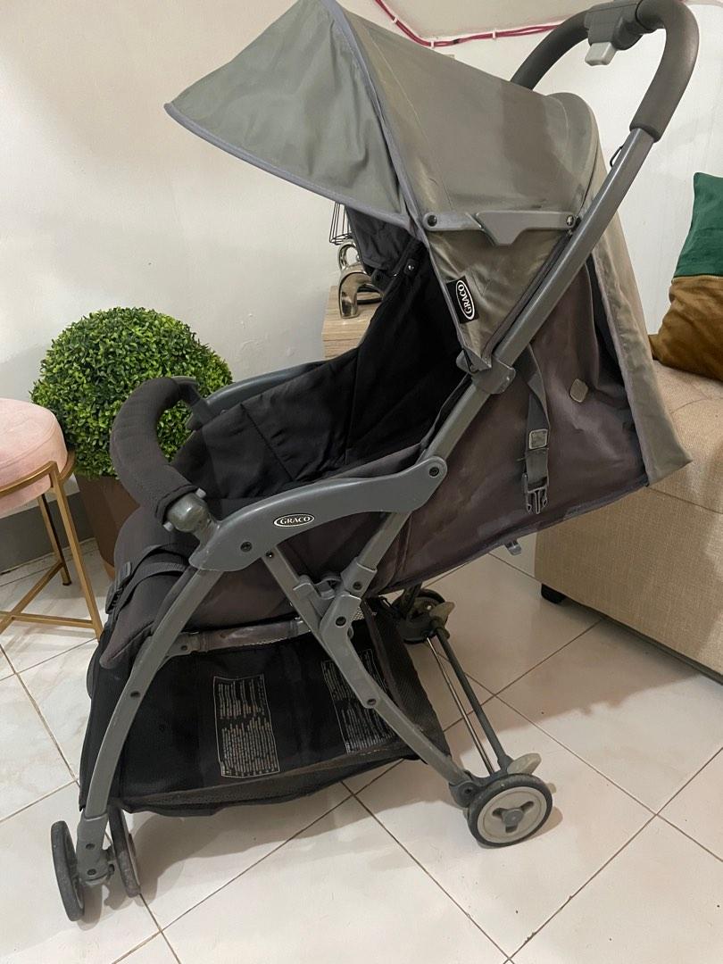 Graco featherweight stroller outlet with accessory pack