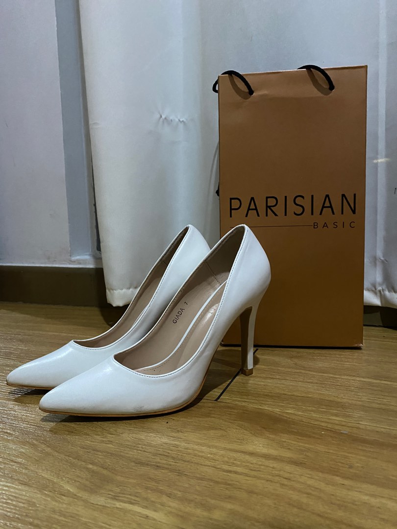 Parisian pointed heels discount