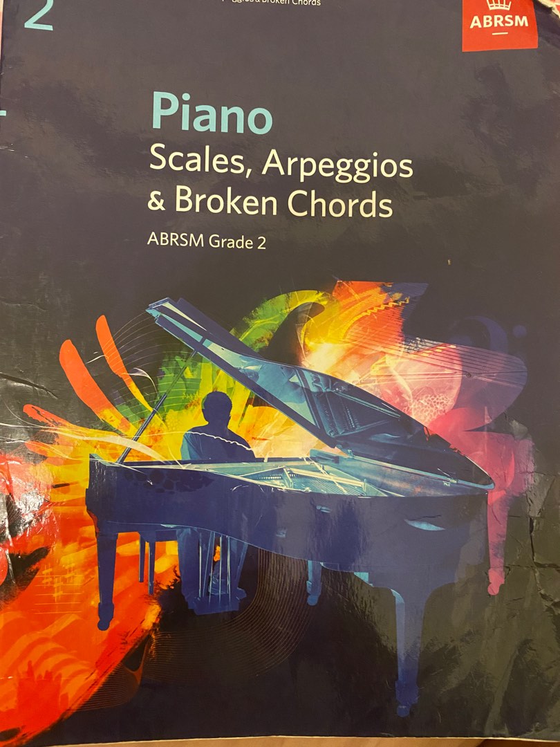 Piano scale arpeggios broken chords grade 2, 興趣及遊戲, 書本 & 文具, 教科書