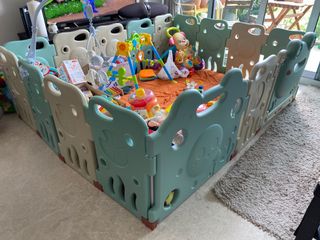 (Category: ) located in . Submitted by gabiesale (Listing ID 1184119591, Image 1). Description: .