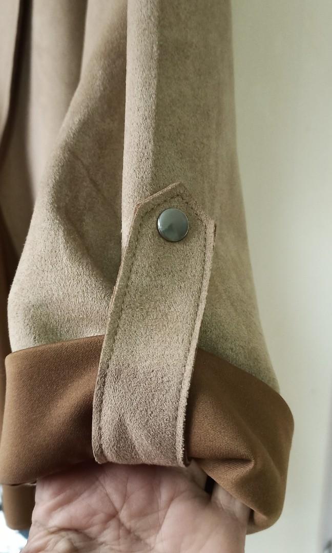 Pull n Bear ori counter PIM, Blazer/jacket kulit suede, warna beige