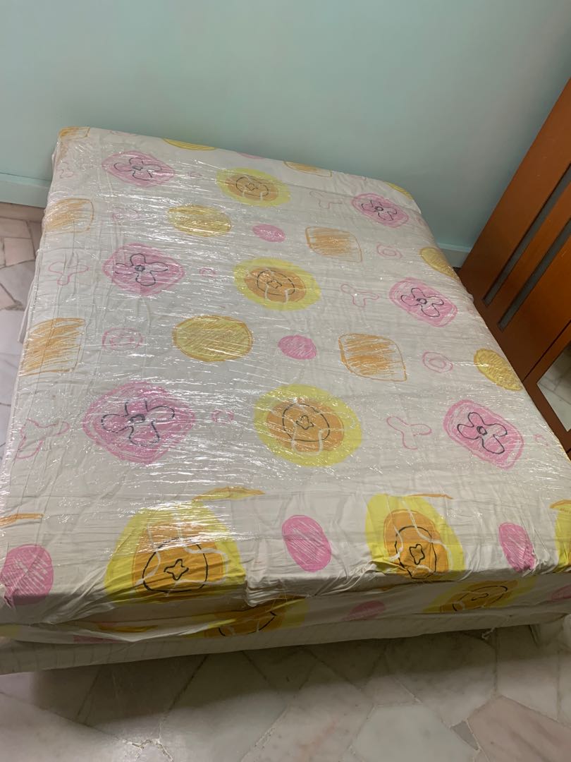 Queens size beds and mattress, Furniture & Home Living, Furniture, Bed