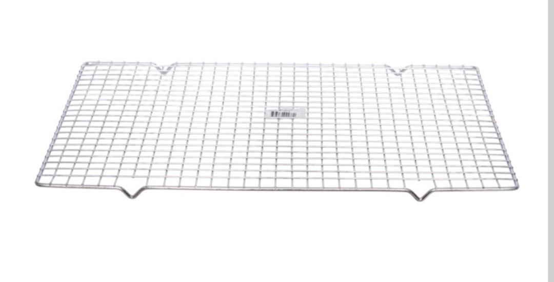 Redman Cooling Grid BBQ 30 x 40cm, Furniture & Home Living, Kitchenware