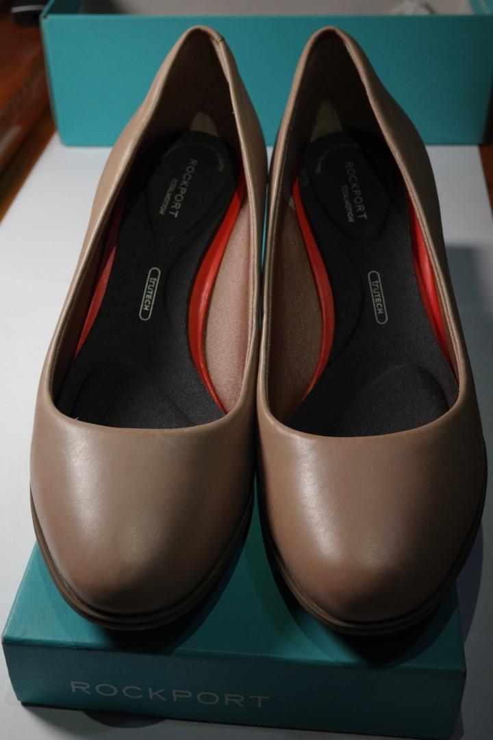 Rockport total motion melora plain pump discount