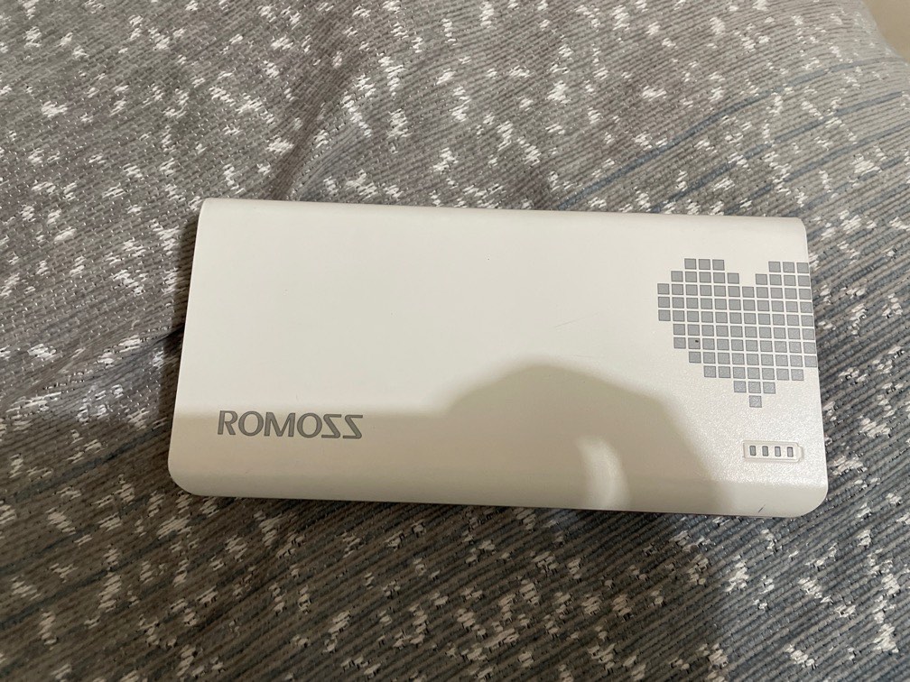 Romoss power bank 2000mah, Mobile Phones & Gadgets, Mobile & Gadget ...