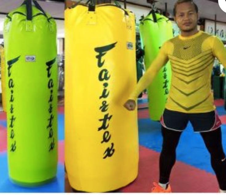 Boxing training pole sale