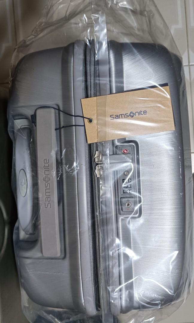 Samsonite Silver Mystique 25" Hardside Spinner, Hobbies & Toys, Travel