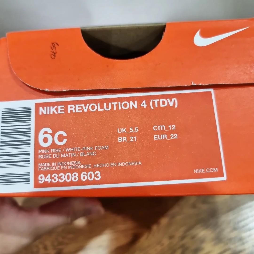 Sepatu Nike Anak UK 5.5