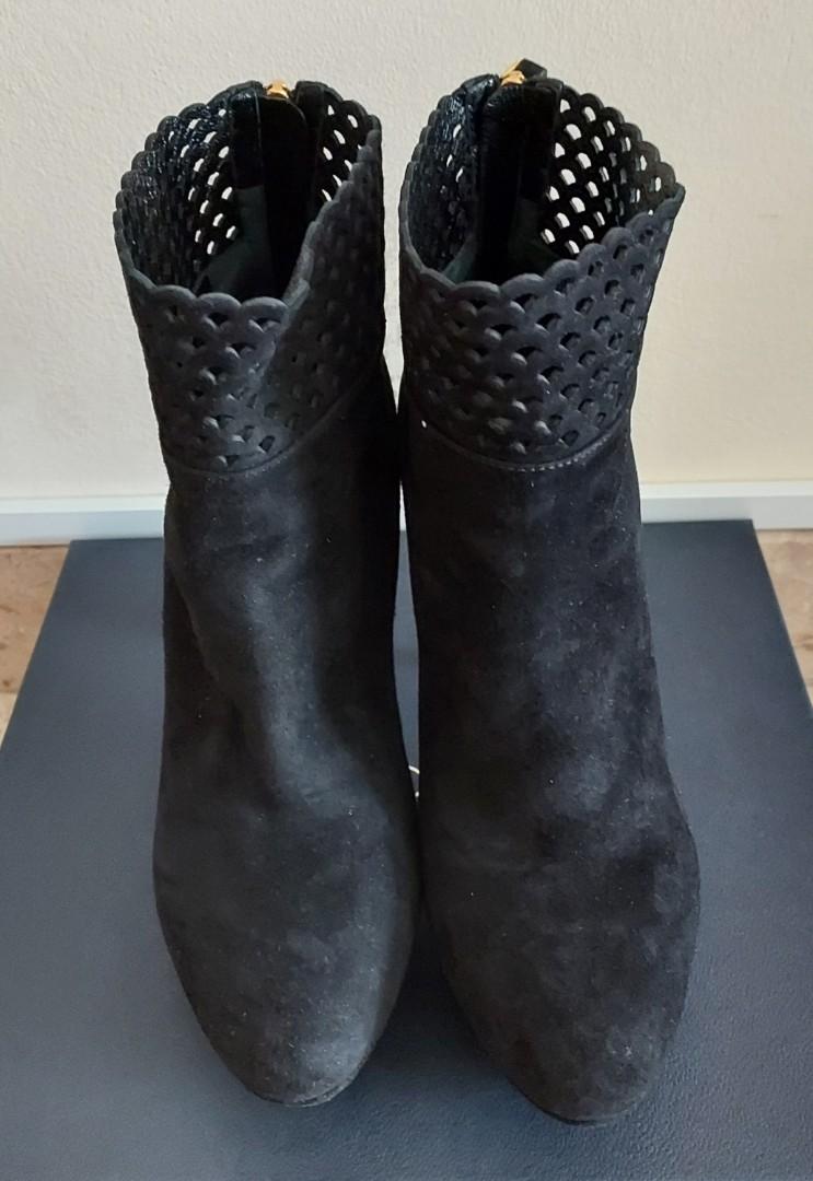 Sergio rossi suede deals ankle boots