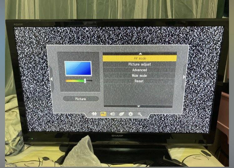 Sharp Television, TV & Home Appliances, TV & Entertainment, TV on Carousell