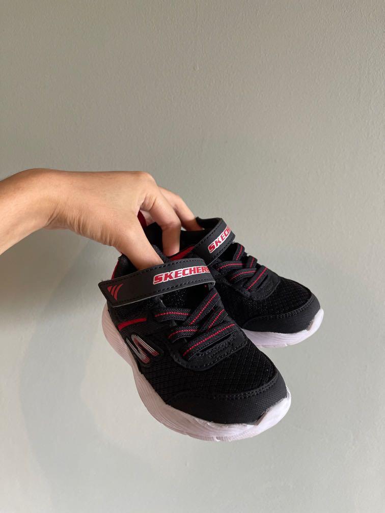 Skechers Baby Boy Sneaker Eur24, Babies & Kids, Babies & Kids Fashion