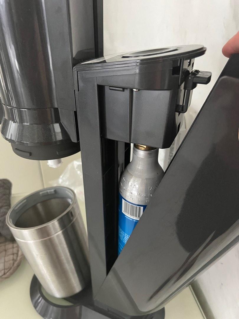 Sodastream with gas cylinder, Food & Drinks, Beverages on Carousell