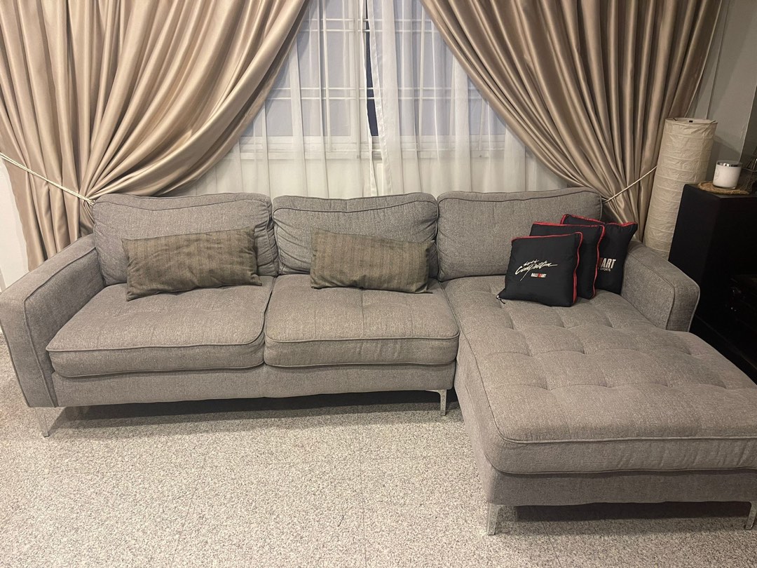 Sofas, Furniture & Home Living, Furniture, Sofas on Carousell