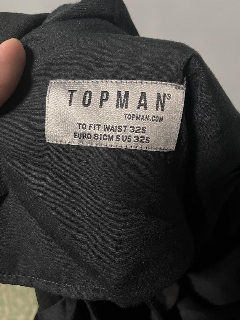 TOPMAN Slim Fit Slacks fit 28-32 (Category: Jeans) located in Manila. Submitted by jasonjl7 (Listing ID 1184222951, Image 2). Description: Topman slimfit slacks Size small on tag Fit 28-32 Used 3 times Condition 9.5/10 Srp 2500.