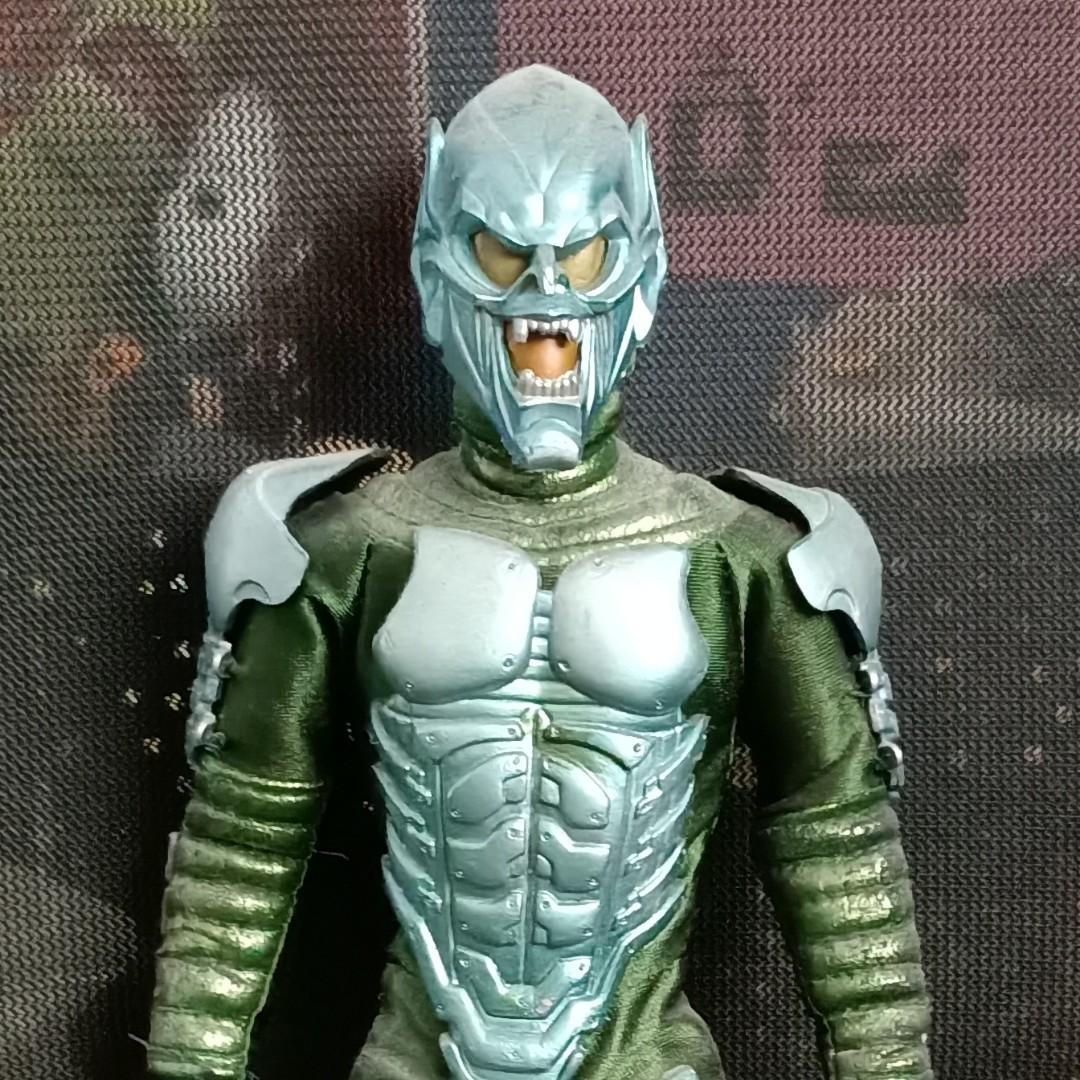 Spider man 2002 green goblin toy deals