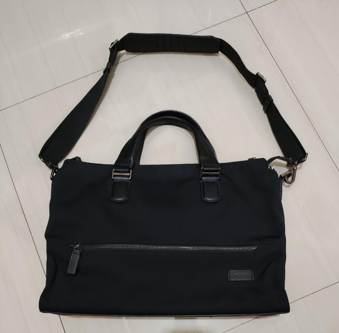 Tumi danner shop brief tote