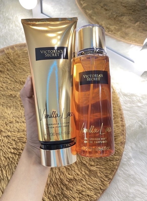 Victoria secret vanilla lace gift set body most + lotion, Kesehatan