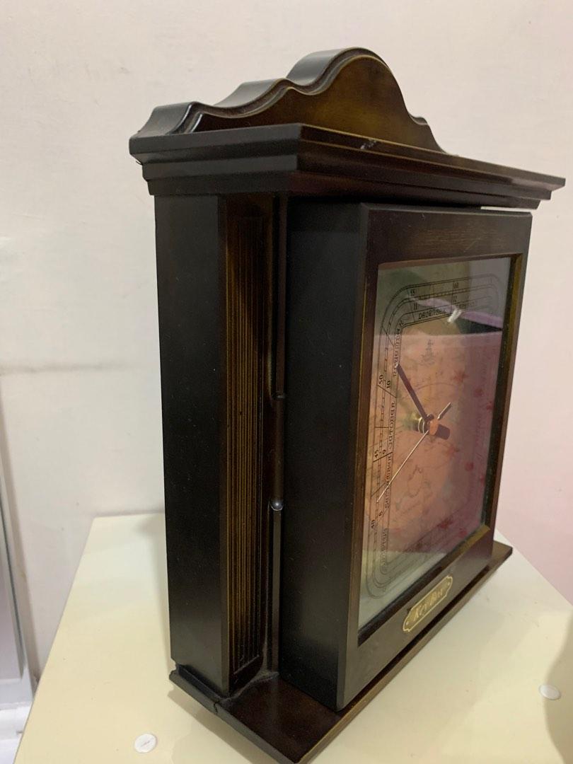 Vintage Clock with Keybox, Furniture & Home Living, Home Decor, Clocks