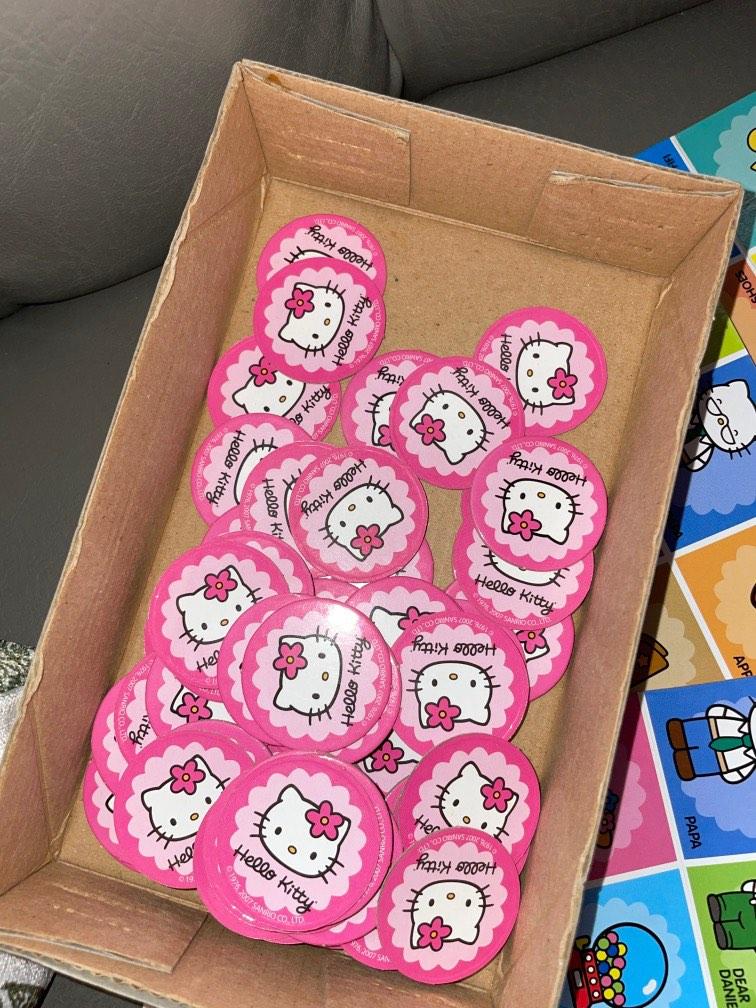 Vintage hello kitty bingo set (Category: Board Games & Puzzles) located in Marikina City. Submitted by myprelovedcollectibles (Listing ID 1184126634, Image 2). Description: Double sided bingo games.