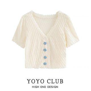 white stretchable top