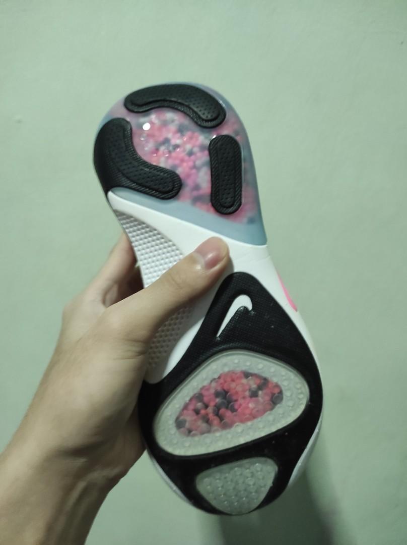 Wmns nike joyride run fk top