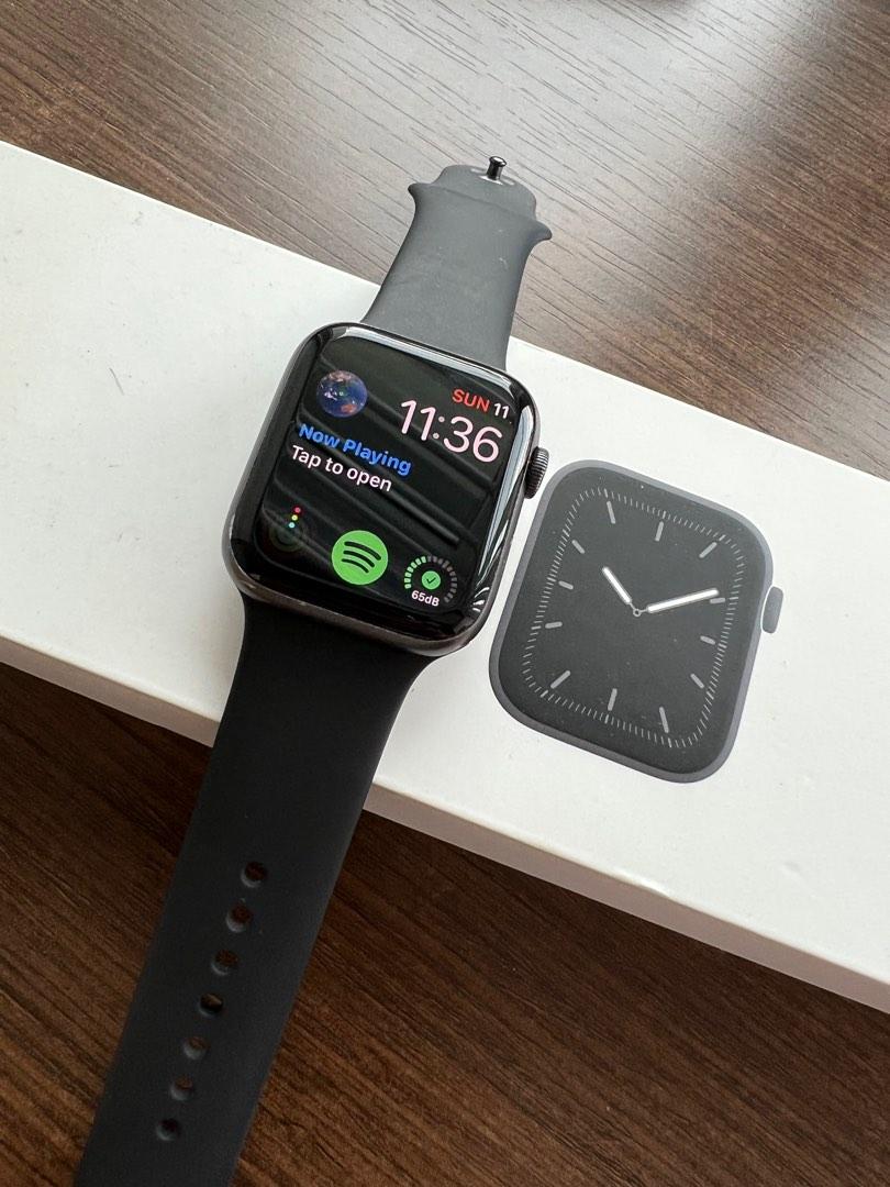 WTS Apple Watch Series 44mm Space Grey, Mobile Phones Gadgets