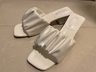 （分類：）位於 。 由 kcele 提交（商品編號 1184373635，圖片 1）。簡介： 。