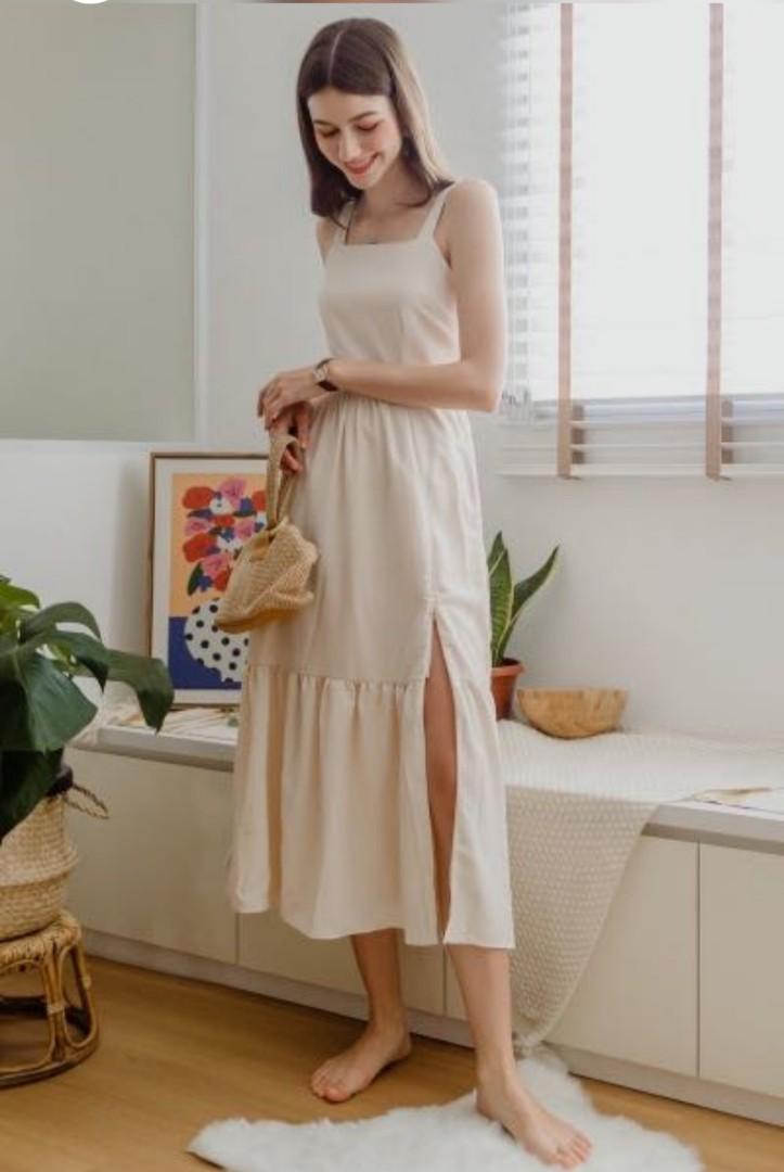 ACW Thick Strap Drop Hem Zipper Maxi Dress Ivory, Women's Fashion