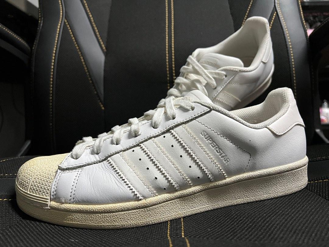 adidas superstars triple white
